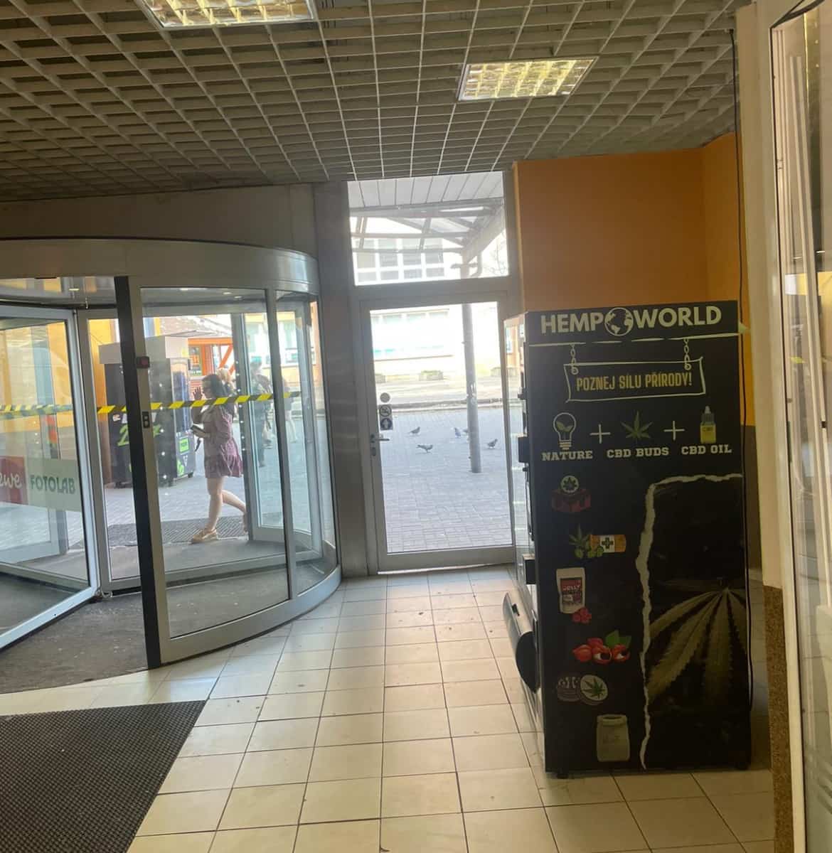 CBD Kratom Automat OC Korál Děčín