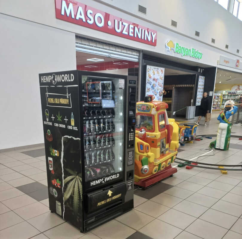 Kratom, CBD a HHC automat Ostrava