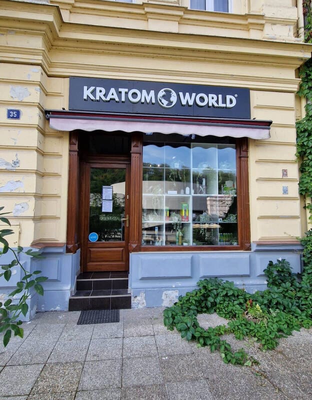 kratom world obchod prodejna večerka green maeng da kratom white borneo prodej česko prodejna kratom vary karlovy