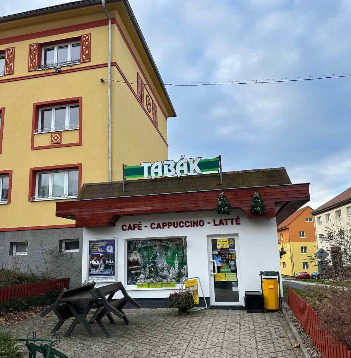 kratom world osobní odběr obchod březová tabák