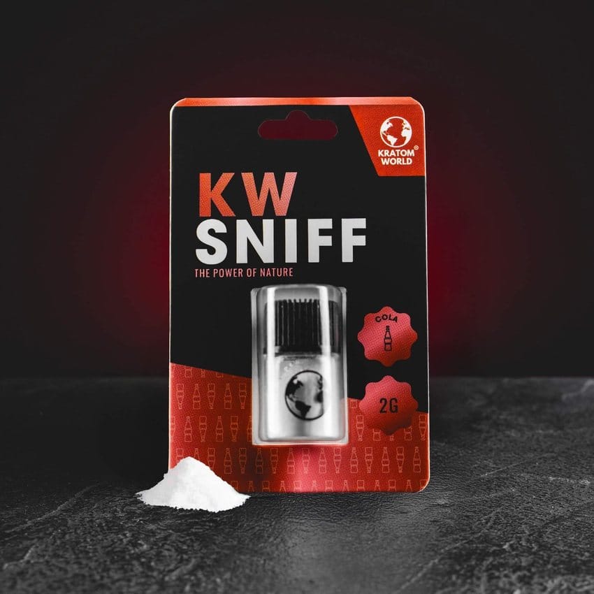 kratom world sniff snupaci kofein taurin mentol kratomworld prodej KW Sniff – energetický prášek v praktické skleněné lahvičce určený k aplikaci nosem. Obsahuje účinnou kombinaci kofeinu, taurinu a přírodního aroma pro rychlý nástup energie bez nutnosti pití kávy nebo energetických nápojů. Moderní doplněk pro okamžité povzbuzení ve chvílích únavy, ideální na cesty nebo do práce. Stylový design, diskrétní použití a silný efekt – KW Sniff přináší novou úroveň energie v kapesním balení. cola kola