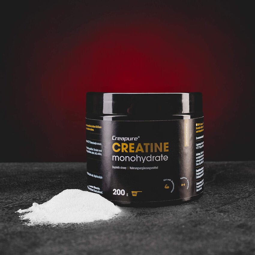 kratom world kreatin creapure creatine kratomworld prodej Prémiový kreatin monohydrát Creapure® v práškové formě, vyráběný v Německu technologií AlzChem, vhodný pro zvýšení fyzické síly, výbušnosti a regenerace svalů. Balení s čistým 100% mikronizovaným kreatinem bez příměsí, těžkých kovů a GMO, ideální pro sportovce, fitness nadšence i profesionální trénink. Výživový doplněk zvyšující svalový objem a zlepšující výkon při silových i vytrvalostních aktivitách. Produkt Kratom World, vhodný pro každodenní supl