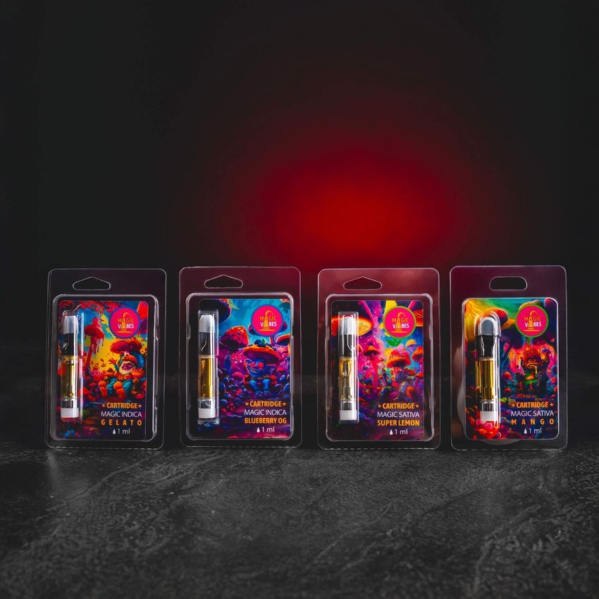 Magic Mix Cartridge – prémiové cartridge s inovativními kanabinoidy ve čtyřech příchutích Gelato, Super Lemon, Blueberry OG a Mango pro pohodlné a stylové vapování. kratom world magic mix cartridge kratomworld prodej